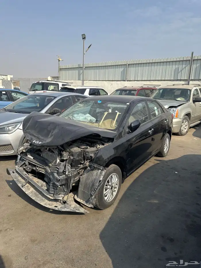 سيارات مصدومه 46