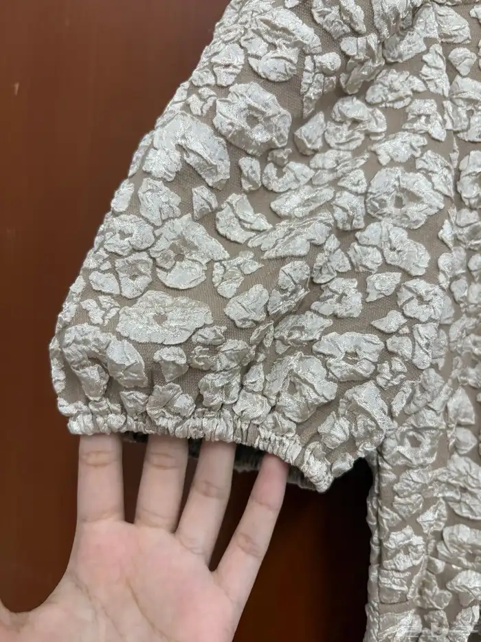 فستان ذهبي 2