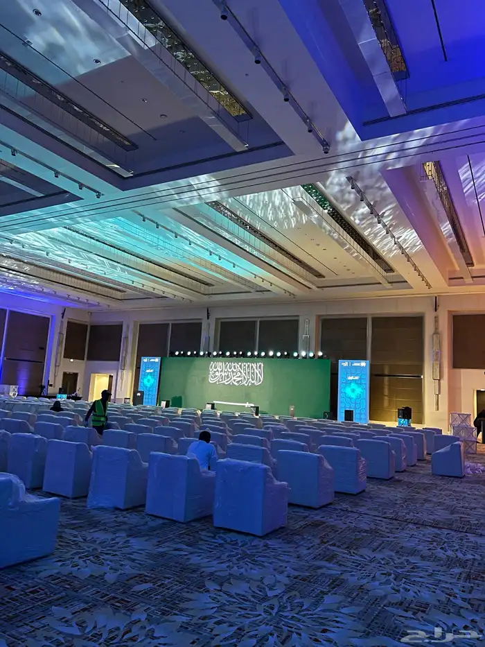 شاشات بوثات إضاءات صوتيات 8