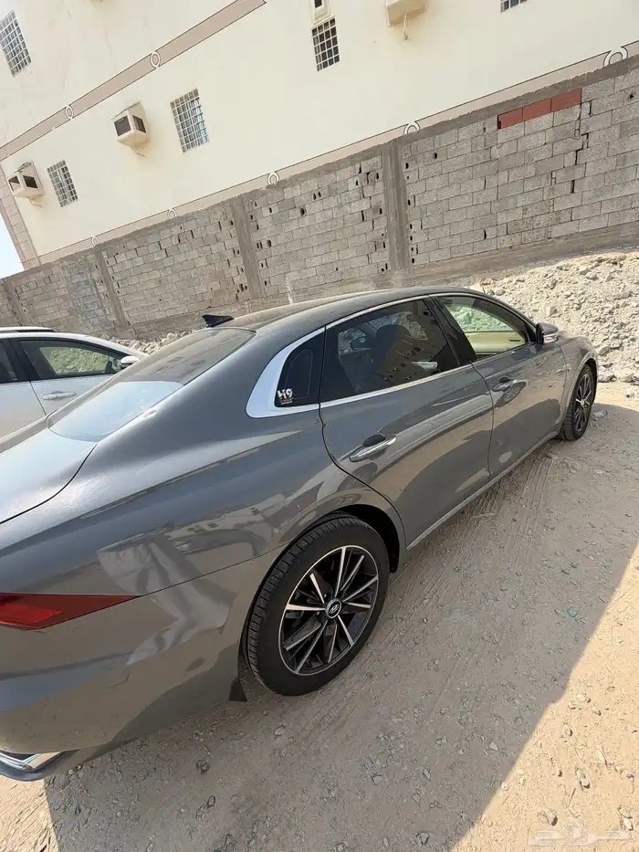 أزيرا موديل 2021 للبيع 5