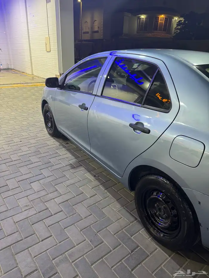 يارس للبيع جير عادي مديل 2013 9