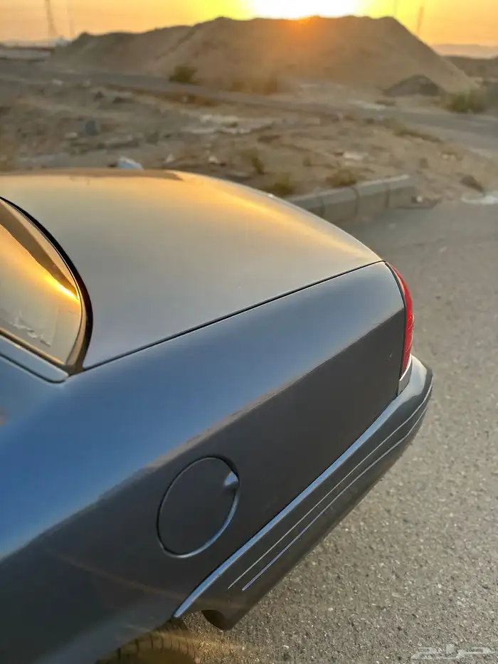 فكتوريا كحلي فل كامل نظيف 20