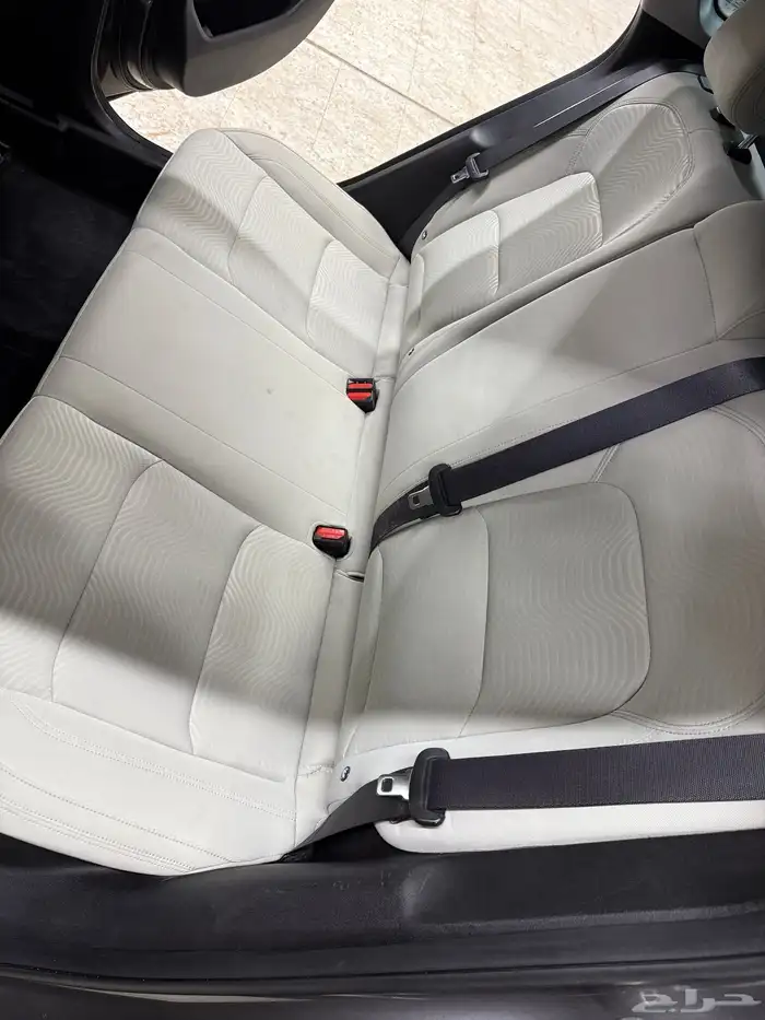 جيلي امجراند 5