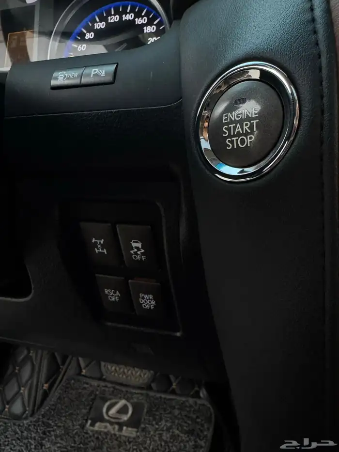 لكزس LX570 2011 بحالة الوكاله 20