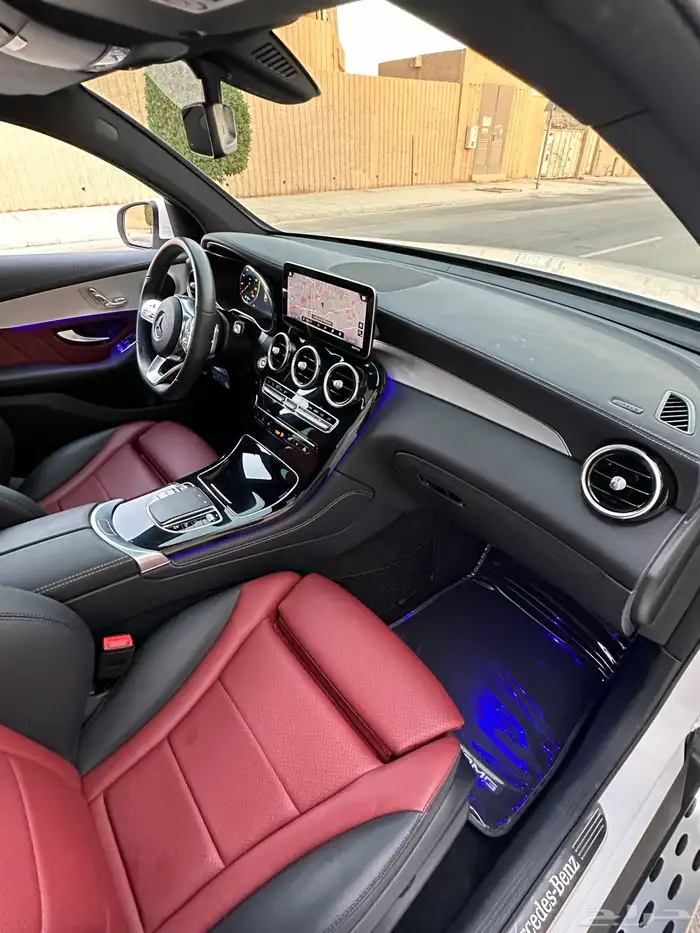 مرسيدس GLC200 كوب بحاله الوكاله ماشي 47 الف فقط 21