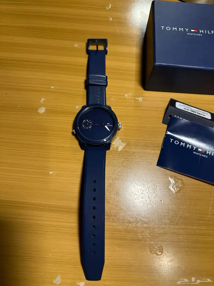 ساعة يد تومي هيلفيغر اصليه استعمال بسيط 0