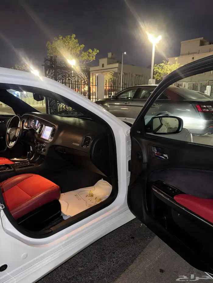 دودج تشارجر R T 2013 21