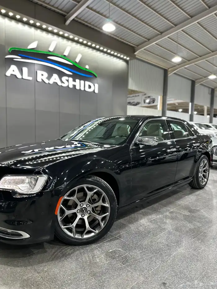 كرايزلر C300 اسود 2021 هيمي V8 5.7 معرض(عبيد الرشيدي) 2