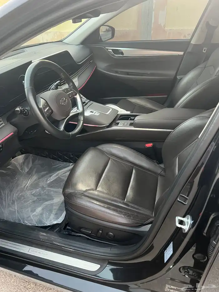 ازيرا 2020 فل كامل بدون بانوراما وارد كوريا 4