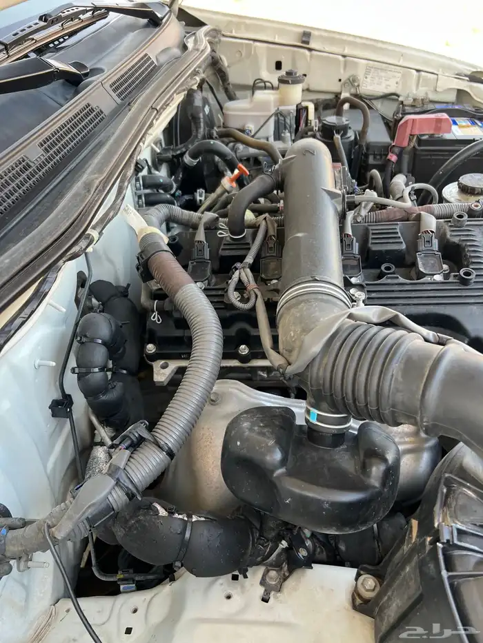 للبيع فورتشنر 2015 مخزن 4 سلندر تماتيك سعودي 52