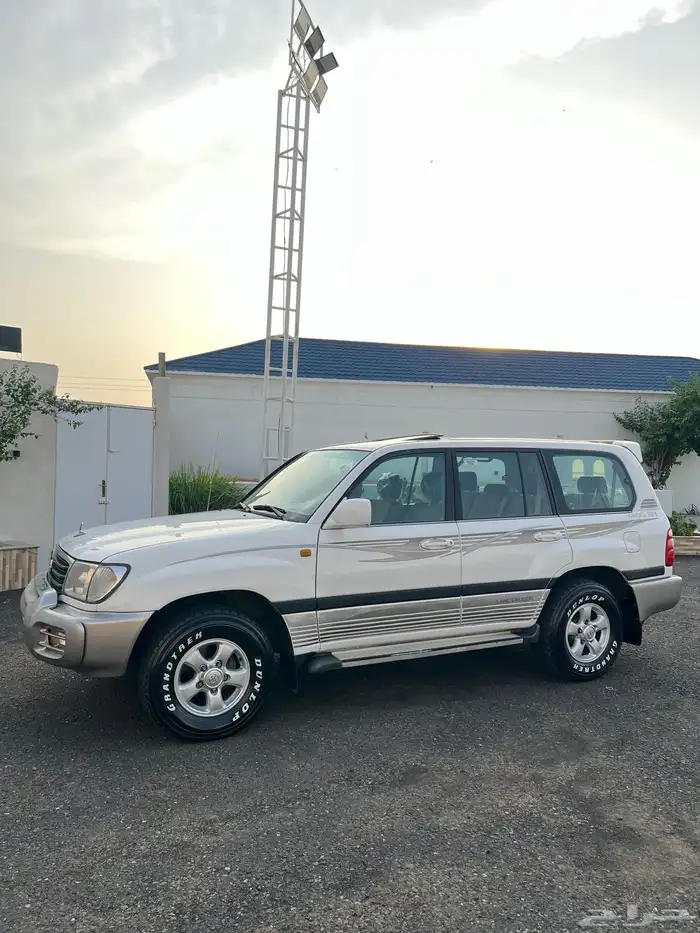 تويوتا لاندكروزر 2002 فل كامل 28