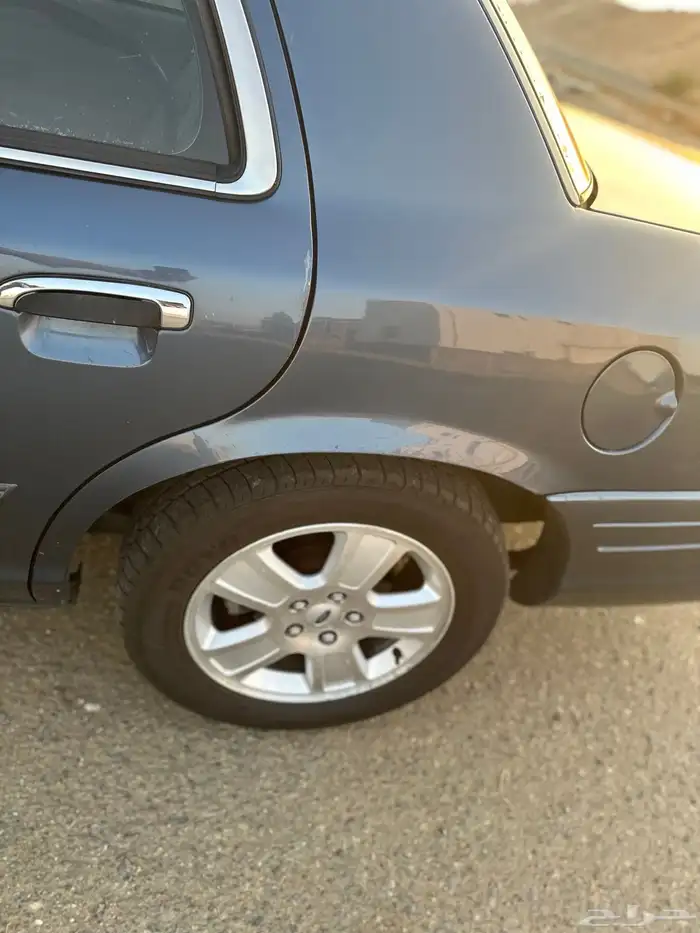 فكتوريا كحلي فل كامل نظيف 17