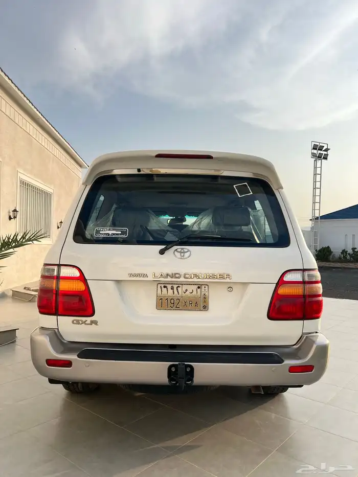 تويوتا لاندكروزر 2002 فل كامل 4