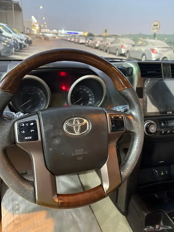 تويوتا برادو 2013للبيع6سلندر 8