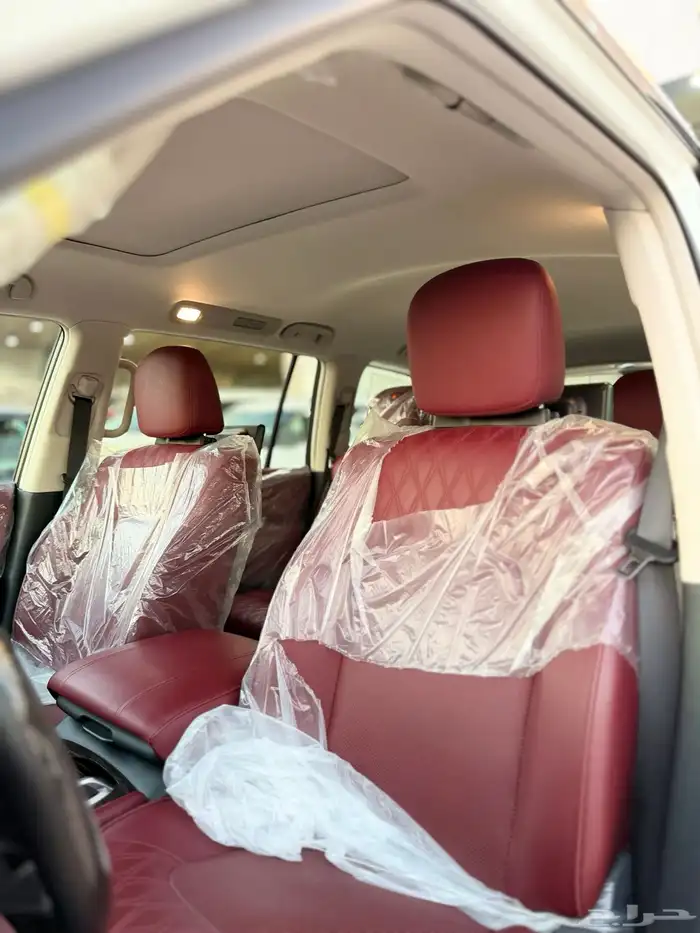 نيسان باترول 2024 بلاتنيوم - 6 سلندر عداد 36 الف كيلو فقط 17