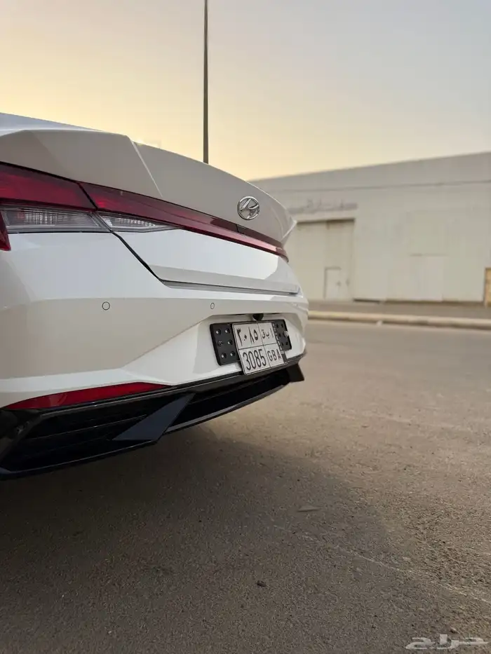 للبيع افانتي بنزين شرط 5