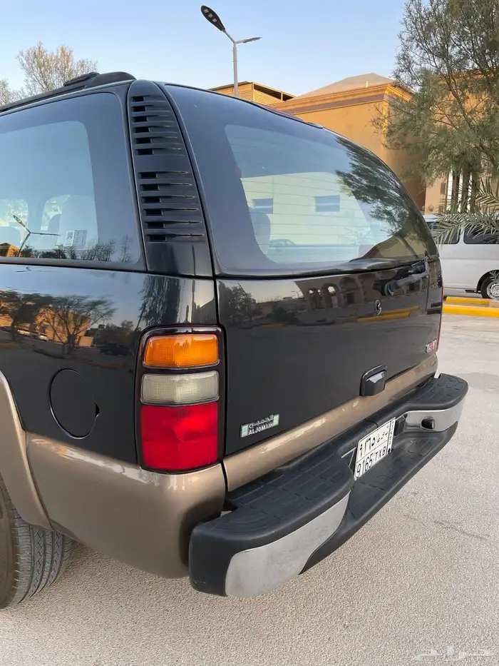 GMC سوبربان 2004 مخزن 17