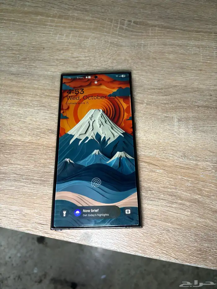 ايون 16 عادي   سامسونج s24 ultra 1