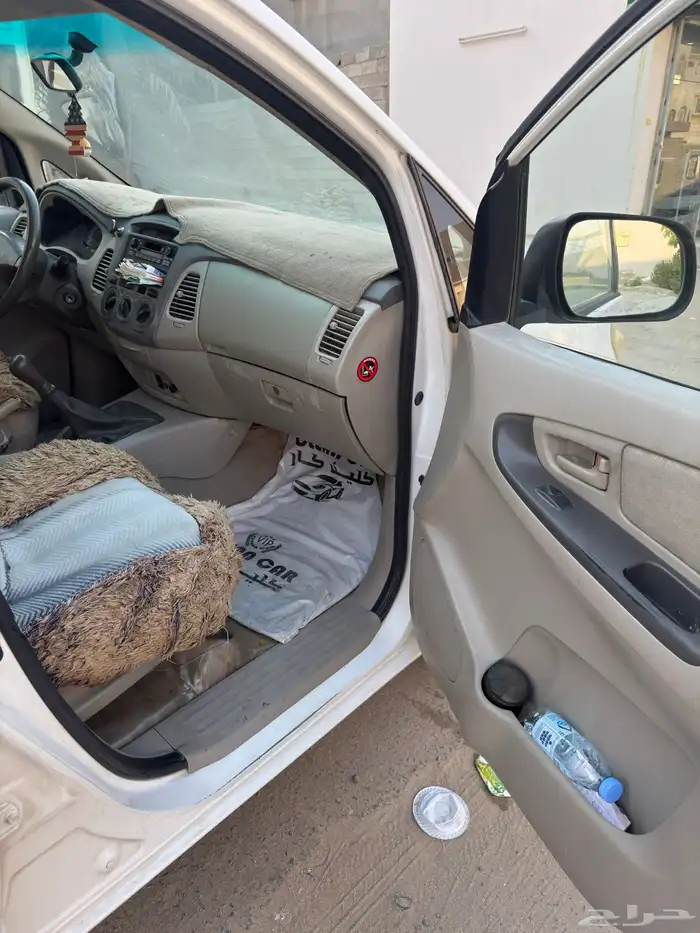 للبيع تويوتا إنوفا 2011 قير عادي بنزين 0