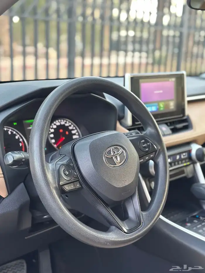 تويوتا راف فور موديل 2023 سعودي ستاندر دبل بنزين 25