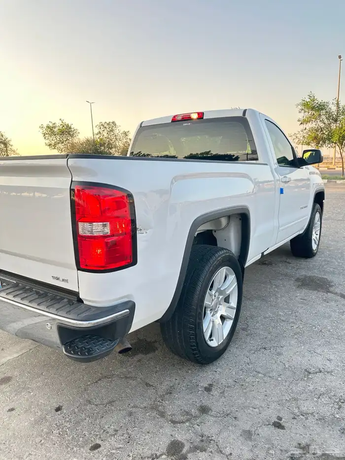 للبيع جمس سييرا 2018 غماره Z71 دبل 4X4 فل 43