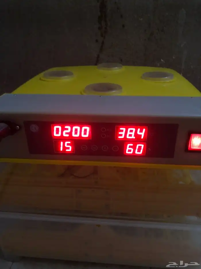 للبيع فقاسه 96 اوتماتيك 2