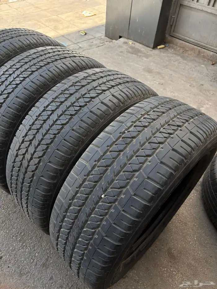 طقم كفرات برجستون مقاس 275.60.20تاريخ 2023 8