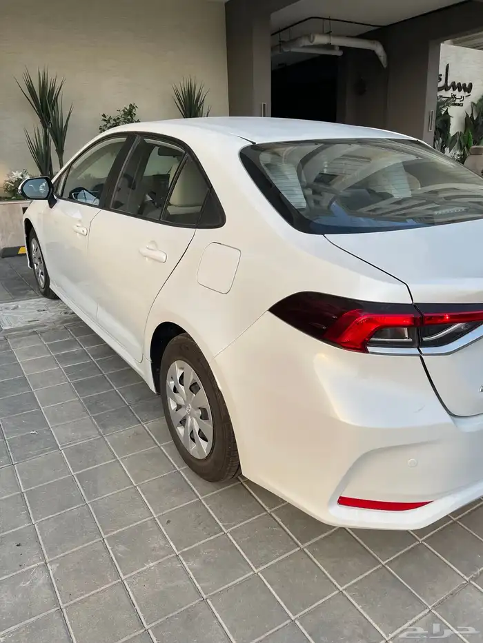 تويوتا كورولا XLI 1.5 ستاندر بنزين 2022 6