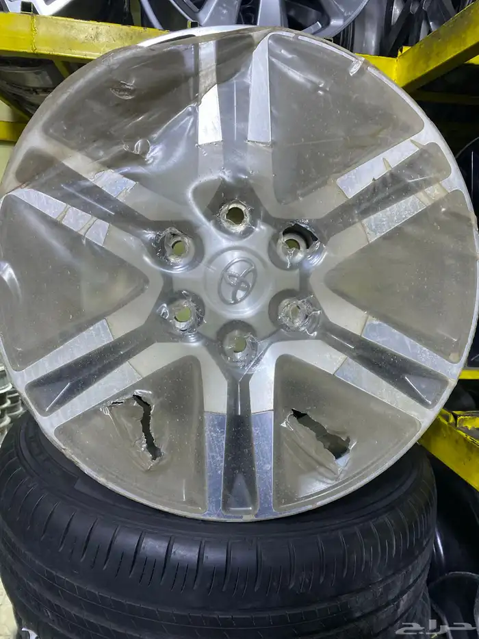 جنوط فورشنر مكحل مقاس 17 جديد اصلي وكاله موديل 2022 لا 2024 1