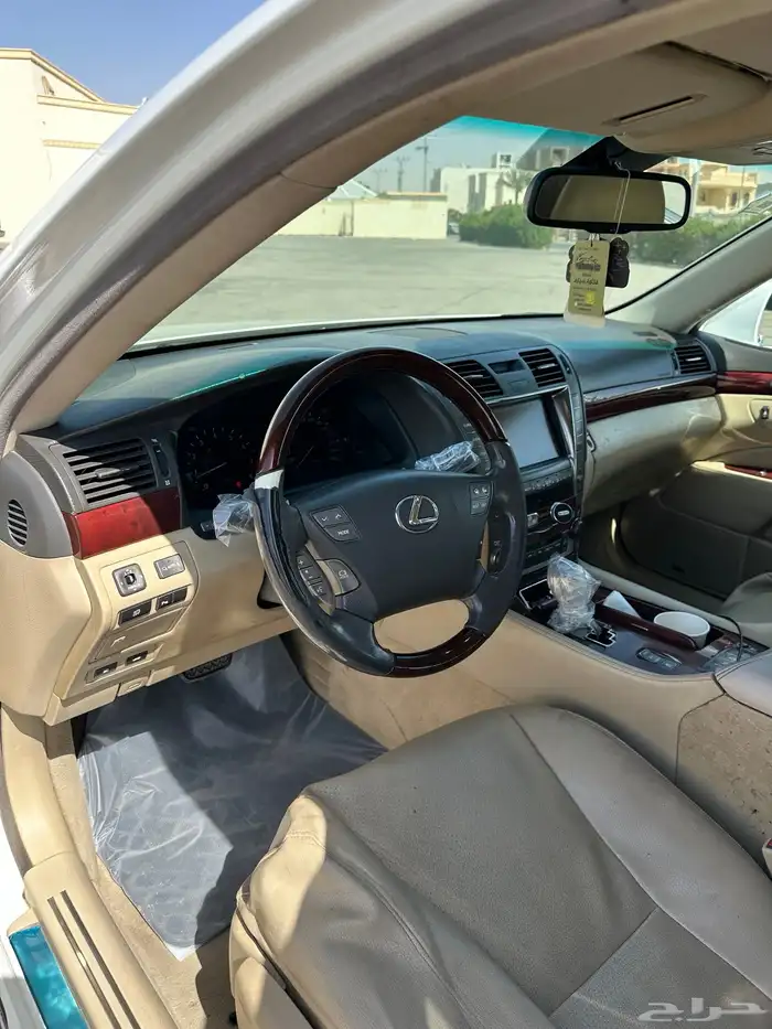 لكزس 460 LS 6