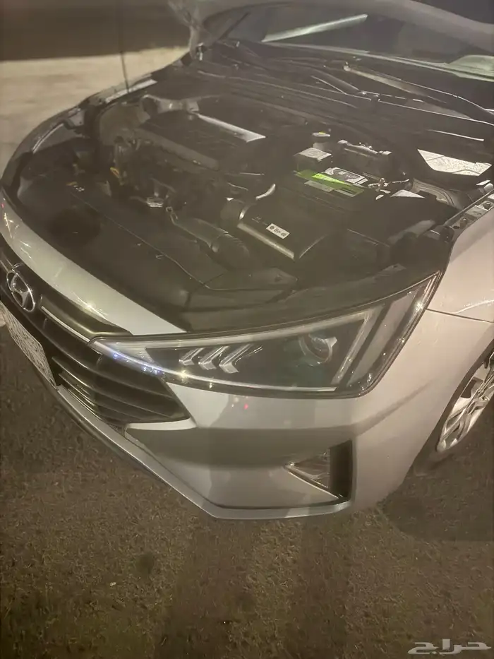 النترا مديل 2020 لون فضي 12