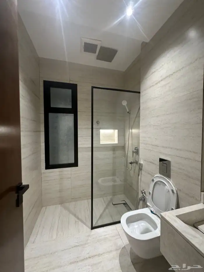 شقق تمليك 6 غرف شقق تمليك 5 غرف الحلقة الشرقية 15