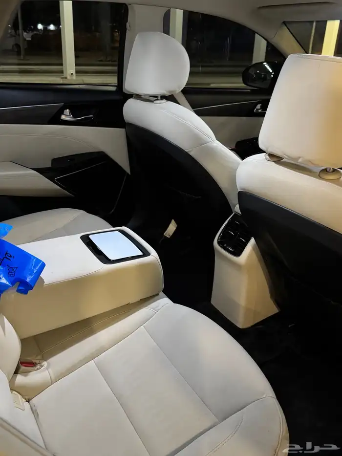 كيا كادينزا 9