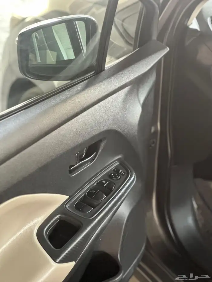 نيسان صني موديل 2020 نظيف جدا 8