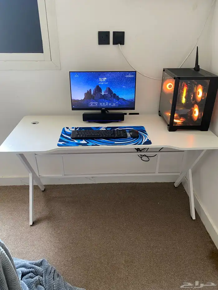 طاولة قيمنق جديدة يومين فقط استعمال 140 cm 0