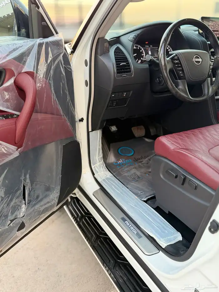 نيسان باترول 2024 بلاتنيوم - 6 سلندر عداد 36 الف كيلو فقط 15