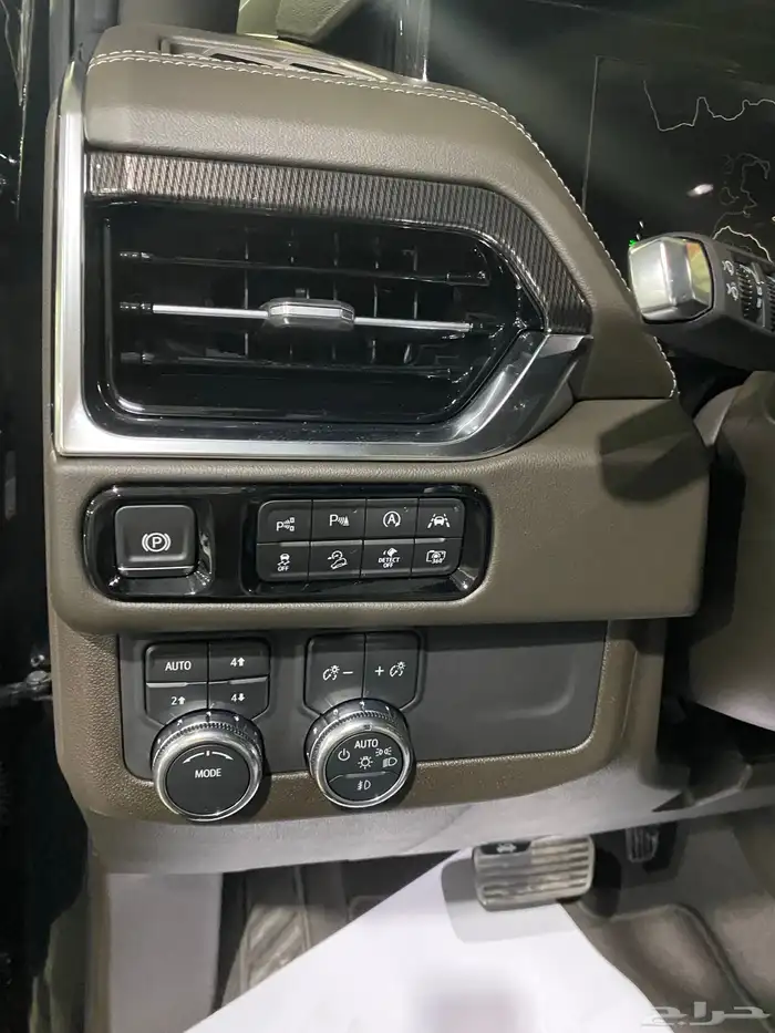 جي ام سي يوكون اليفيشن 2025 دبل 9