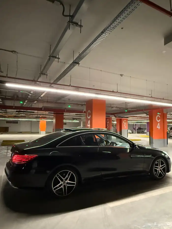 Mercedes E 200 cope AMG 2