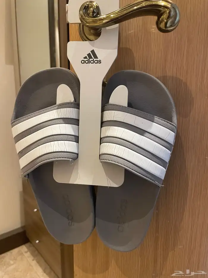 شبشب اديداس استخدام حشمه اخو الجديد مقاس 38 0
