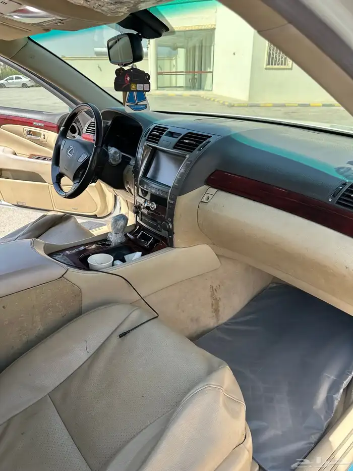 لكزس 460 LS 10