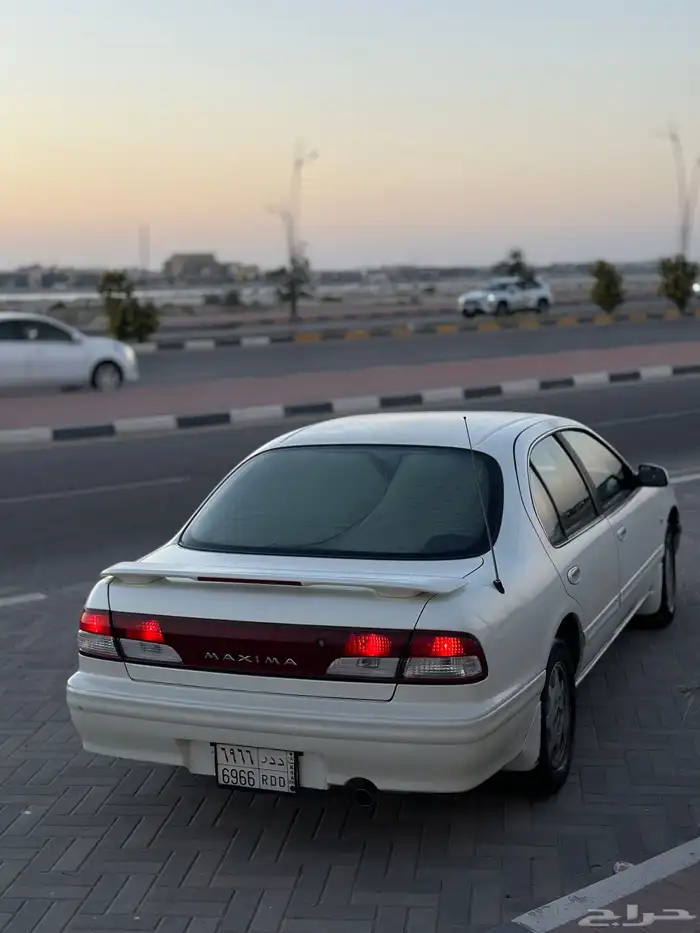 نيسان مكسيما موديل 1999 - وارد الحمراني 4