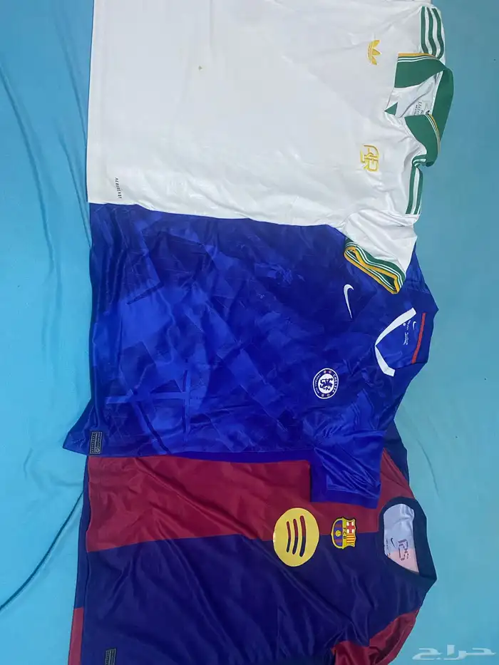 تشيرتات رياضية المقاس 3xl 0