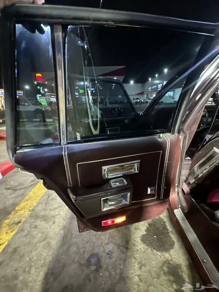 بونتياك برزيان 1986 31