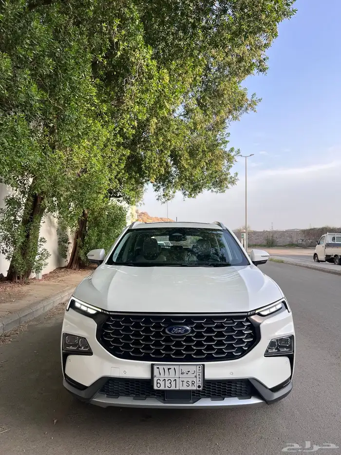 فورد تيريتوري تيتانيوم 2023 1