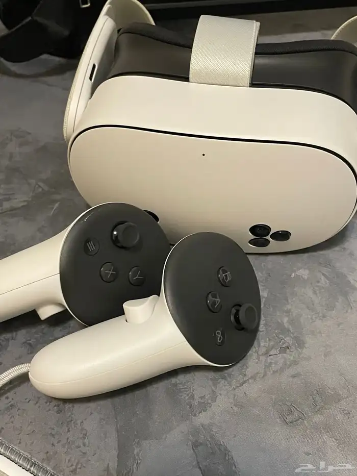 نظارة VR Meta Quest 3s 1