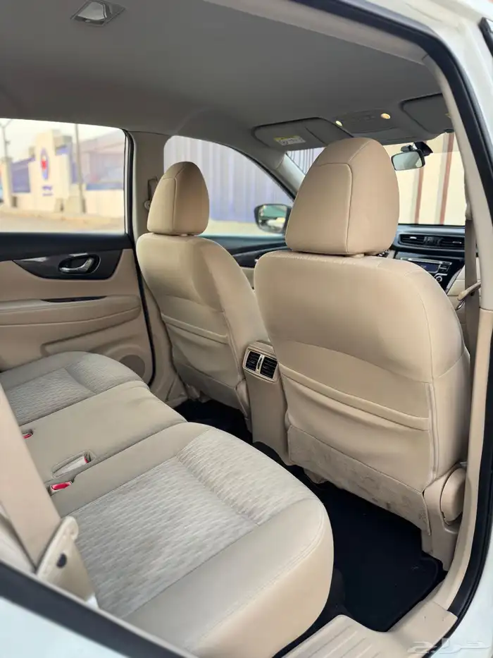 نيسان اكستريل موديل 2021 السعر 49000 الف 8