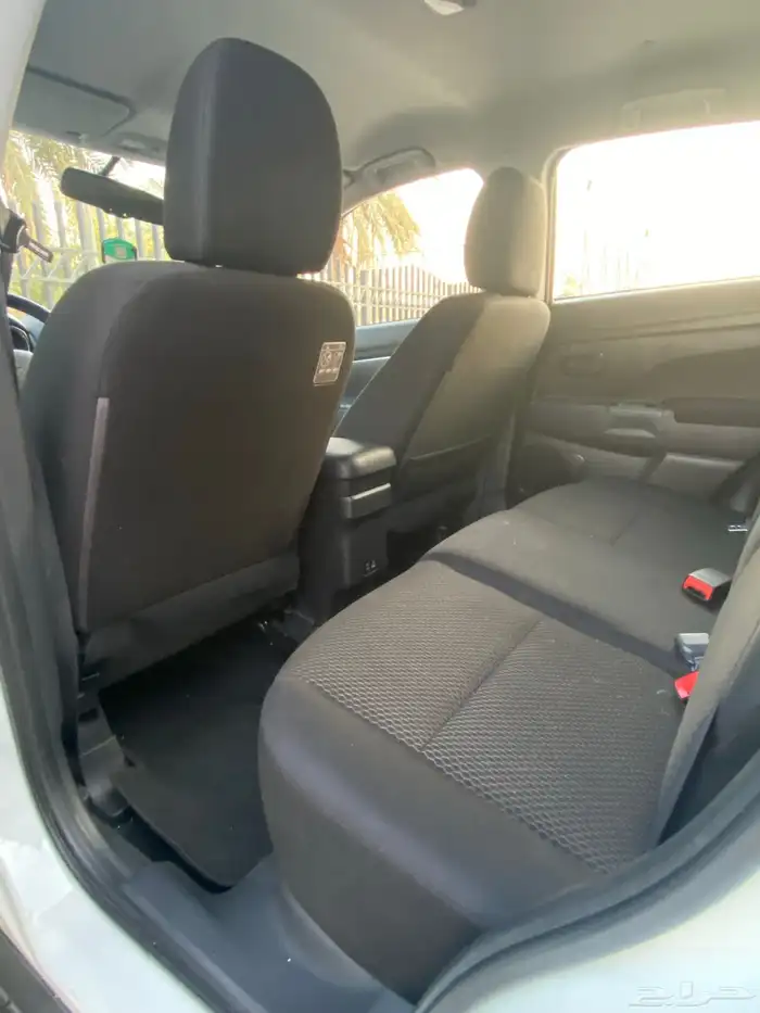 ميتسوبيشي   ASX   2022 استاندر 16