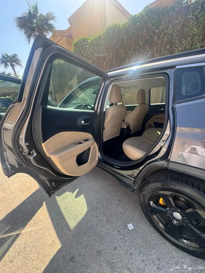 جيب كومباس 2021 نظيف شبة جديد 10