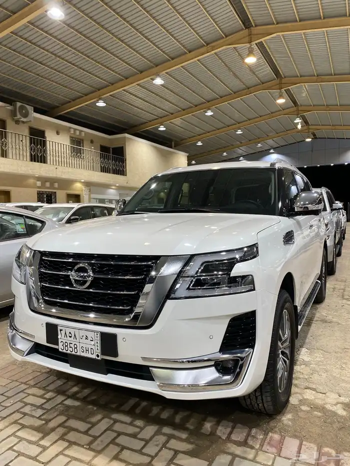 للبيع نيسان باترول 2021 بلاتينيوم فل كامل سعودي عداد 55 الف 1