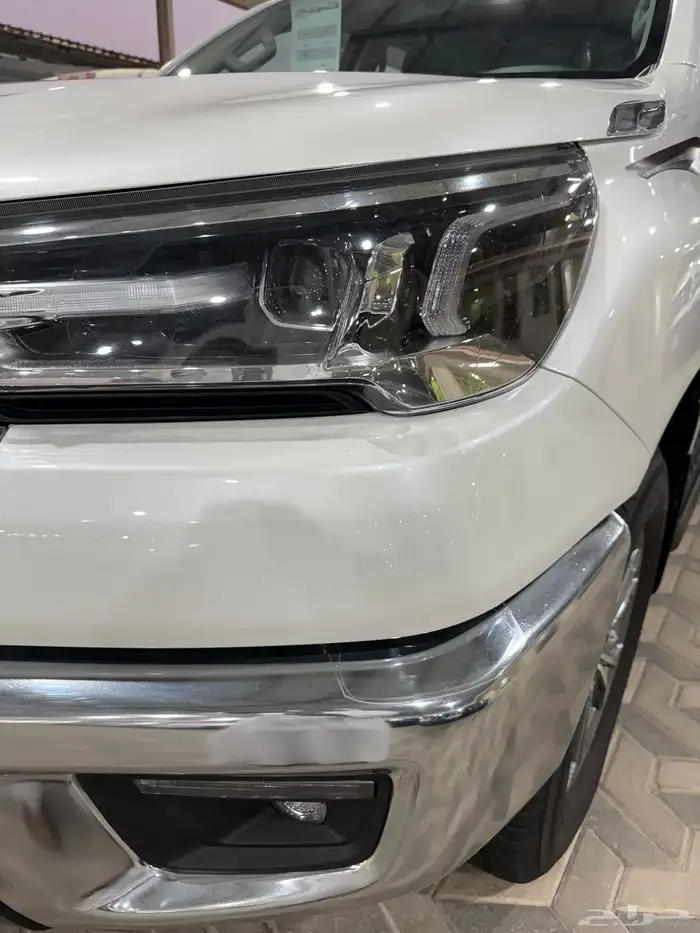 هايلكس 2025 ماشيه 10 ألاف فل ( تم البيع ) 7